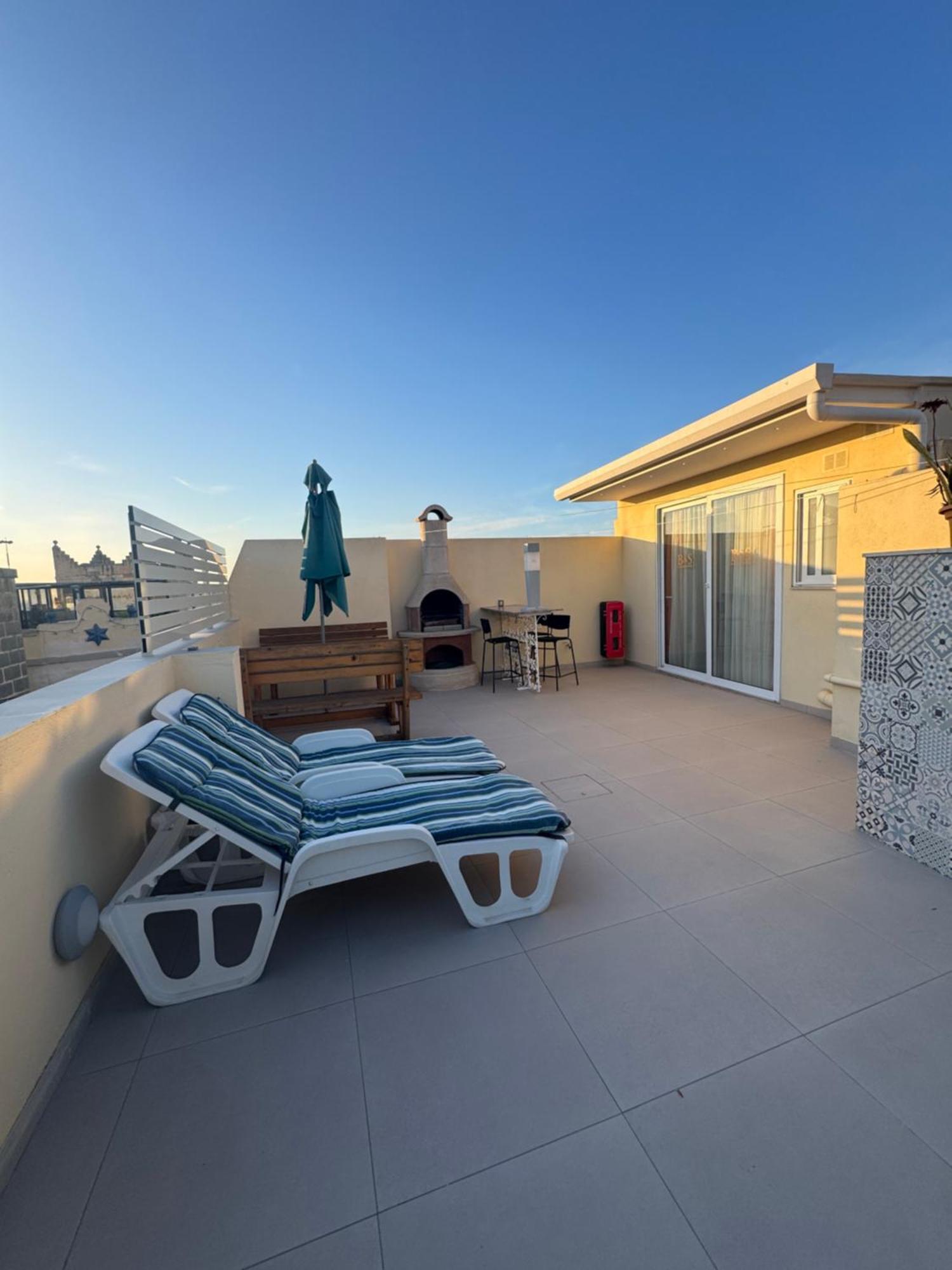 B&S Accommodation Penthouse 602 Ghaxaq Экстерьер фото